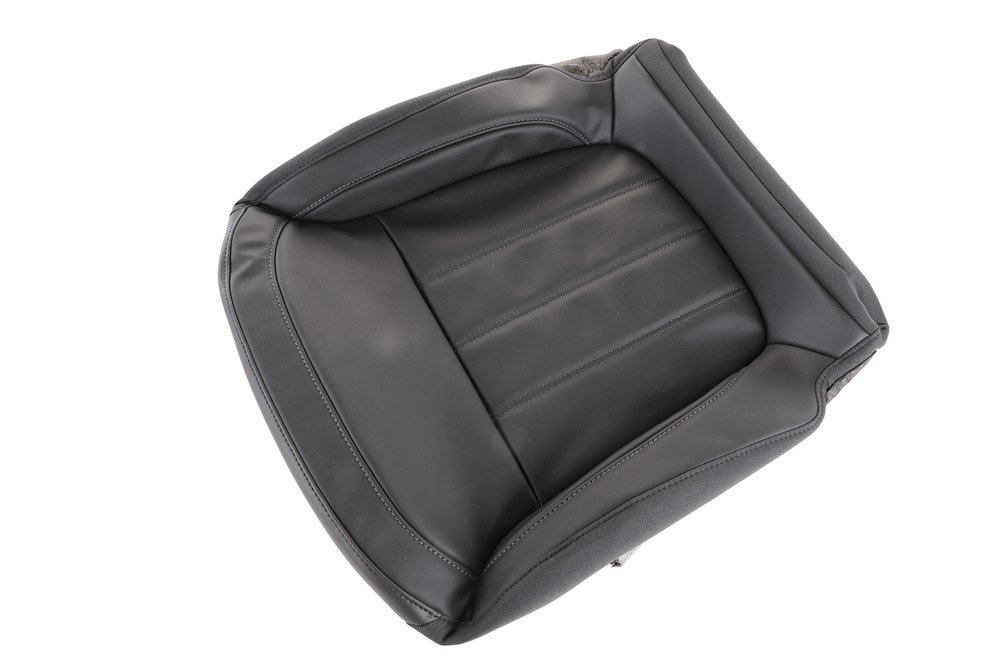 GM Genuine Parts Jet Black Passenger Seat Cushion Cover