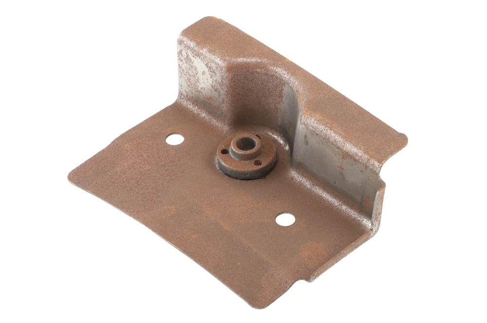 GM Genuine Parts Passenger Side Rear Seat Shoulder Belt Anchor Plate