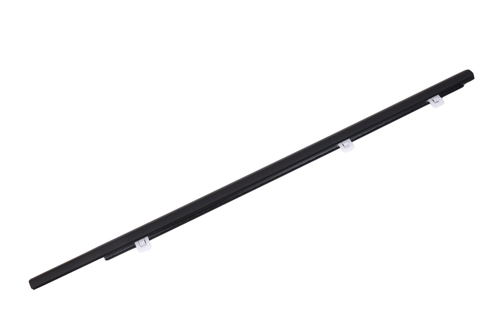 GM Genuine Parts Passenger Side Front Door Window Belt Molding