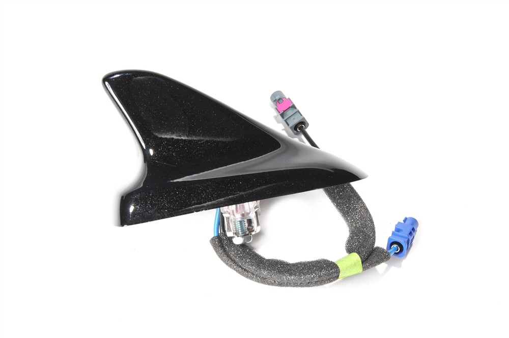 GM Genuine Parts Black Meet Kettle High Frequency Antenna