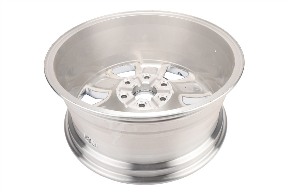 G.m商会　タイヤ GM Genuine Parts 20x9-Inch Aluminum Wheel | 23220752 | GM Parts