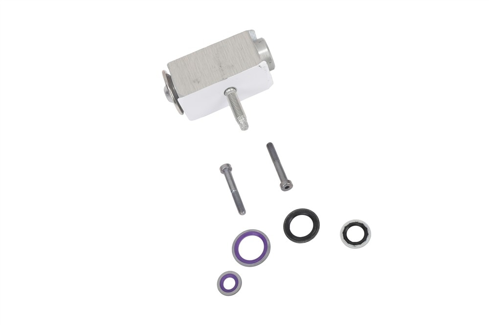 GM Genuine Parts Auxiliary Air Conditioning Evaporator Thermal Expansion Valve Kit