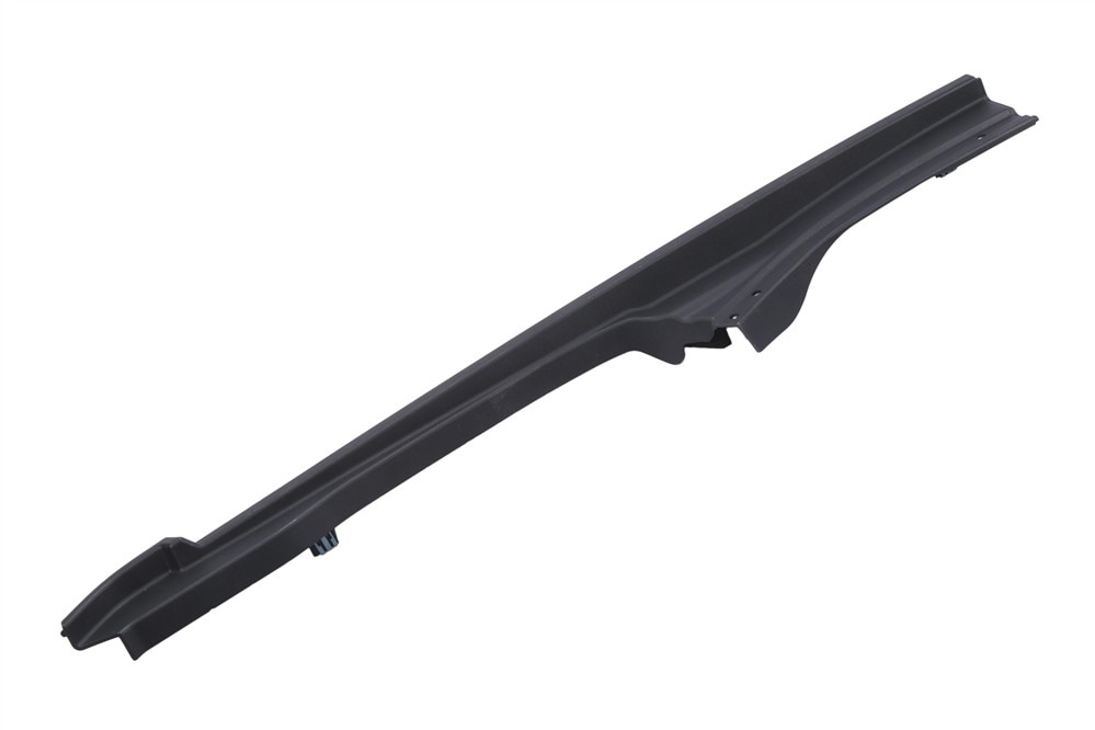GM Genuine Parts Driver Side Front Engine Compartment Sight Shield