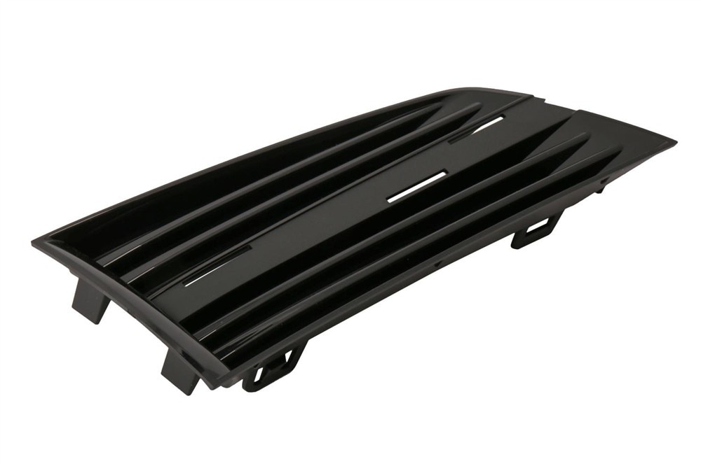 GM Genuine Parts Passenger Side Front Fog Lamp Opening Cover