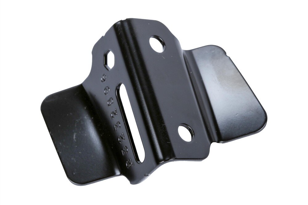 GM Genuine Parts Passenger Side Rear Body Panel Garnish Trim Bracket