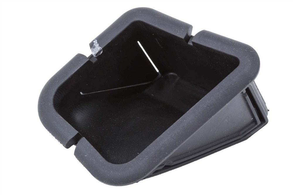 GM Genuine Parts Driver Side Plenum Drain Valve