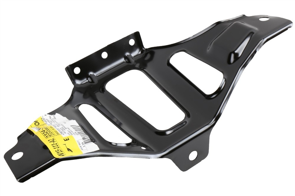GM Genuine Parts Front Bumper Impact Bar Bracket