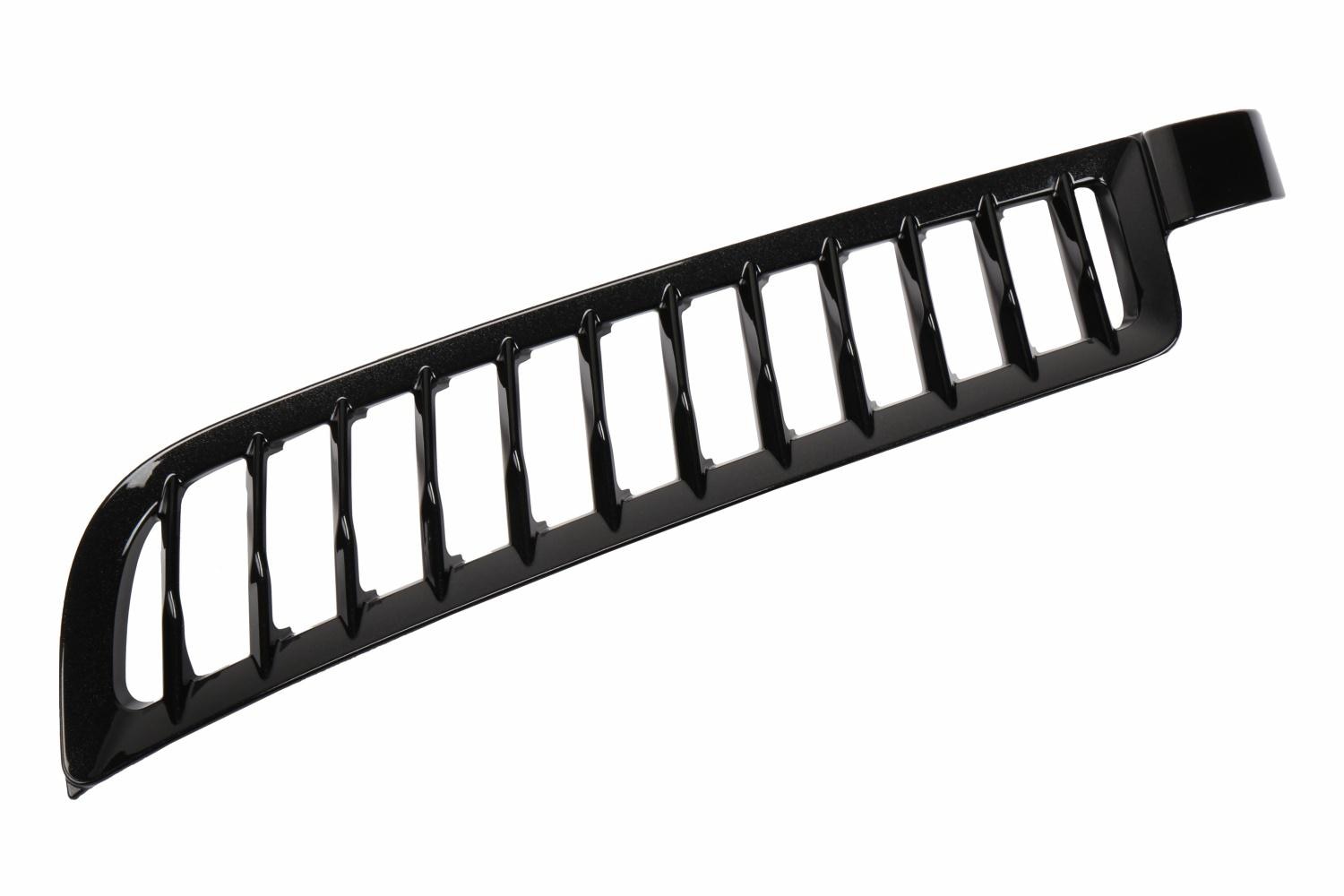 GM Genuine Parts Carbon Flash Metallic Passenger Side Rear Bumper Fascia Center Grille