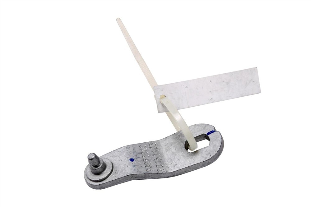 GM Genuine Parts Automatic Transmission Range Selector Cable Lever