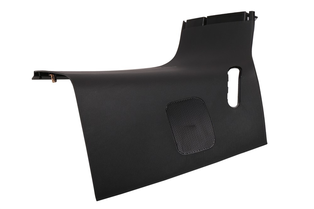 GM Genuine Parts Jet Black Driver Side Body Rear Corner Upper Garnish Molding