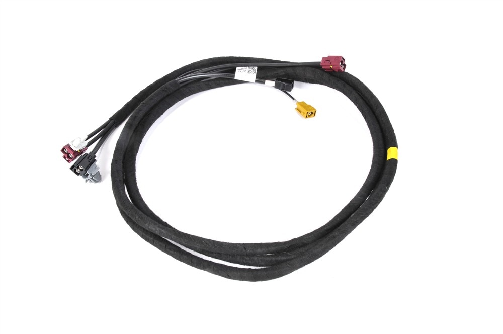 GM Genuine Parts Digital Radio, Mobile Telephone, and Vehicle Location Antenna Cable