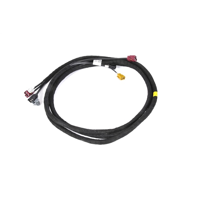 GM Genuine Parts Digital Radio, Mobile Telephone, and Vehicle Location Antenna Cable