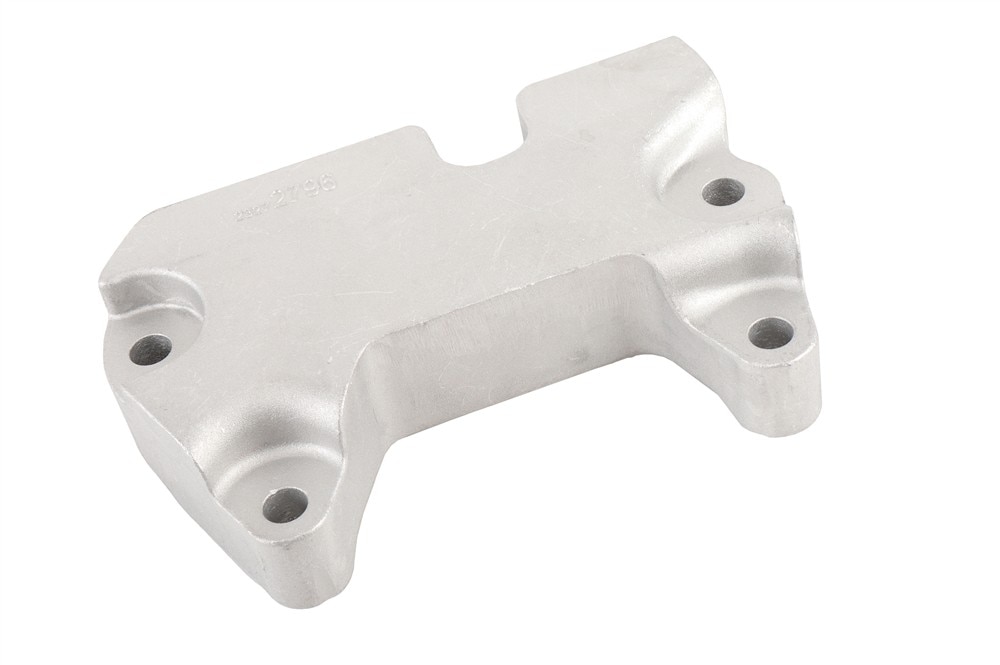 GM Genuine Parts Passenger Side Engine Mount Bracket