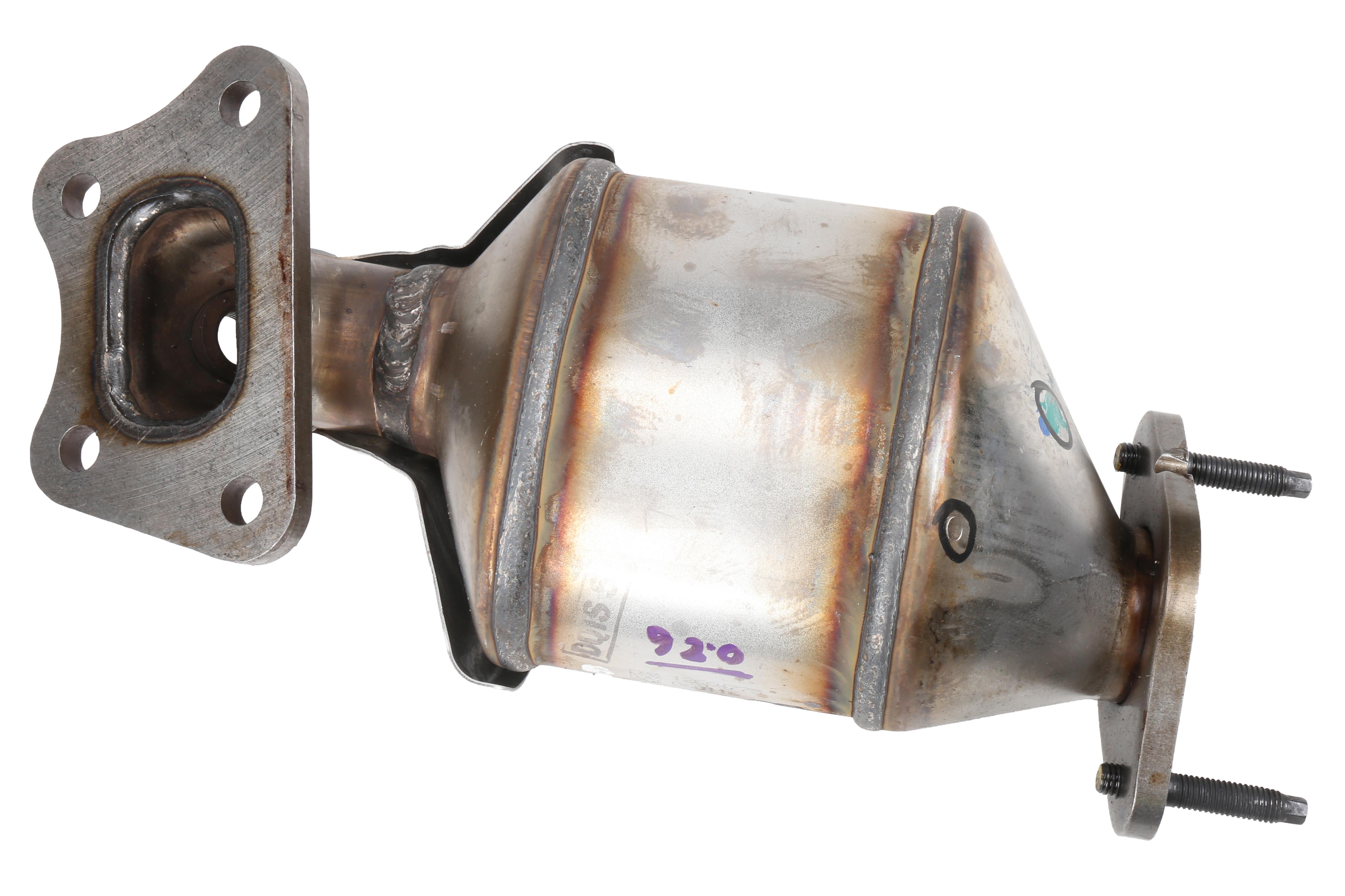 GM Genuine Parts Passenger Side 3-Way Catalytic Converter with Shield, Flange, and Studs