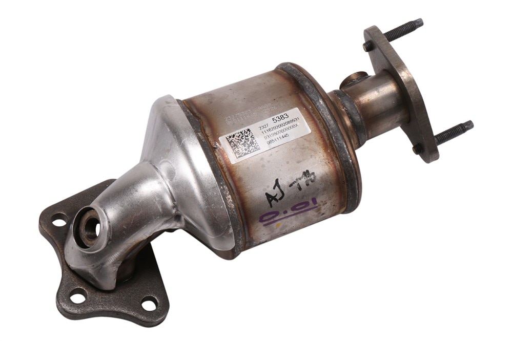 GM Genuine Parts Passenger Side 3-Way Catalytic Converter with Shield, Flange, and Studs