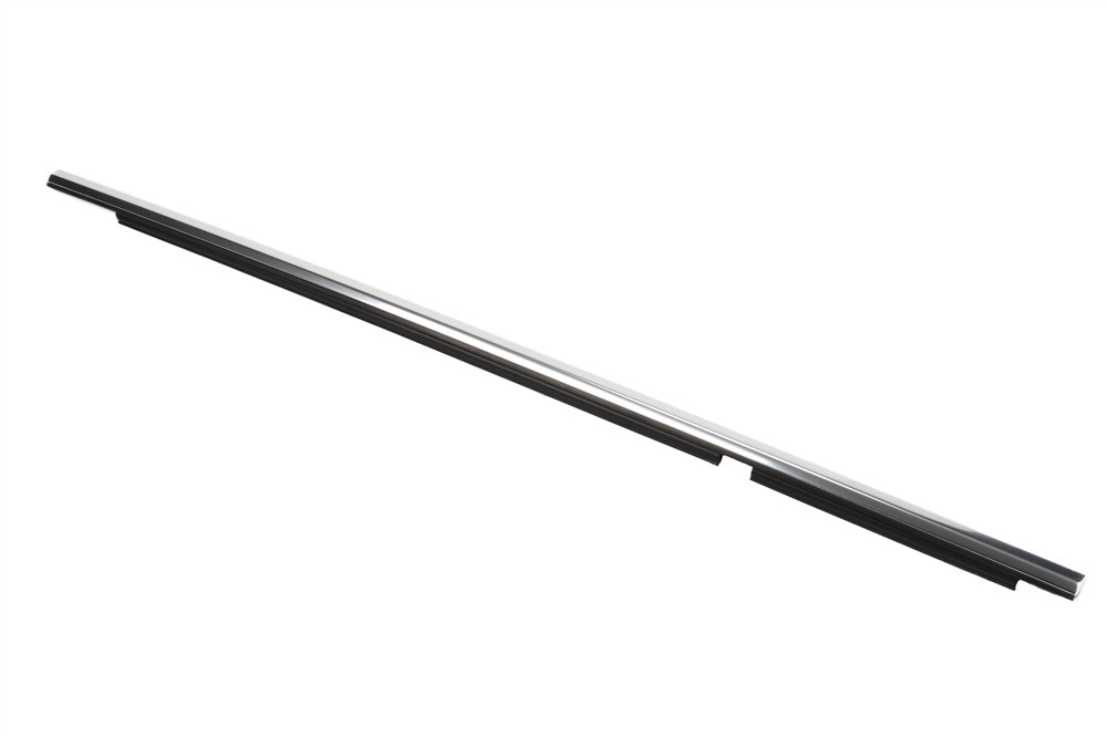 GM Genuine Parts Passenger Side Rear Door Window Belt Molding