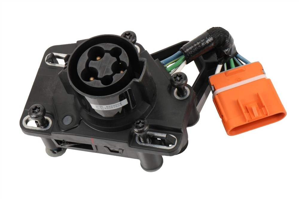 GM Genuine Parts Drive Motor Battery Charger Receptacle