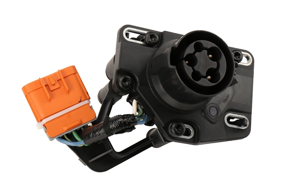 GM Genuine Parts Drive Motor Battery Charger Receptacle