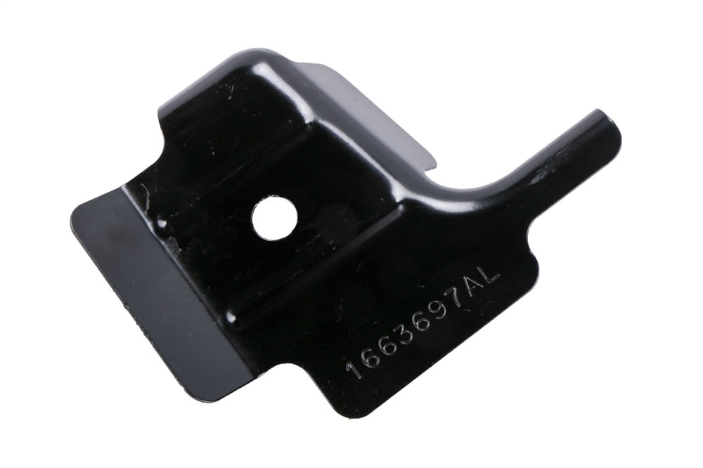 GM Genuine Parts Driver Side Body Side Outer Panel Filler