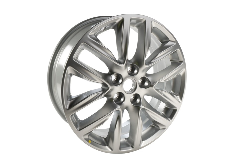 GM Genuine Parts Aluminum Front and Rear Wheel