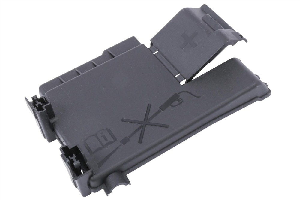 GM Genuine Parts Rear Body Fuse Block Cover