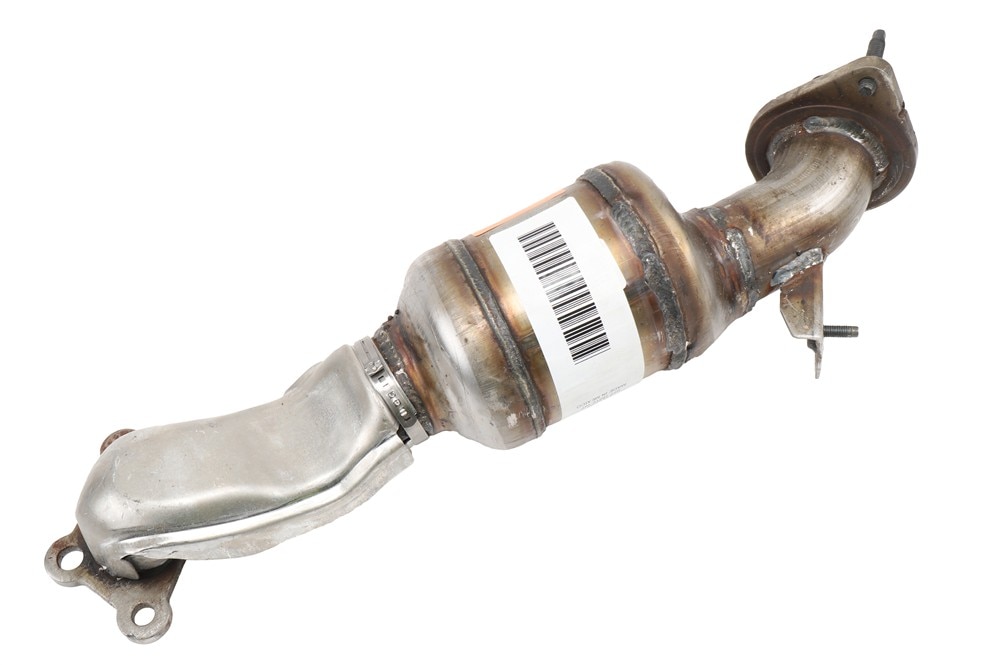 GM Genuine Parts Driver Side Warm Up Three-Way Catalytic Converter Kit with Exhaust Pipe