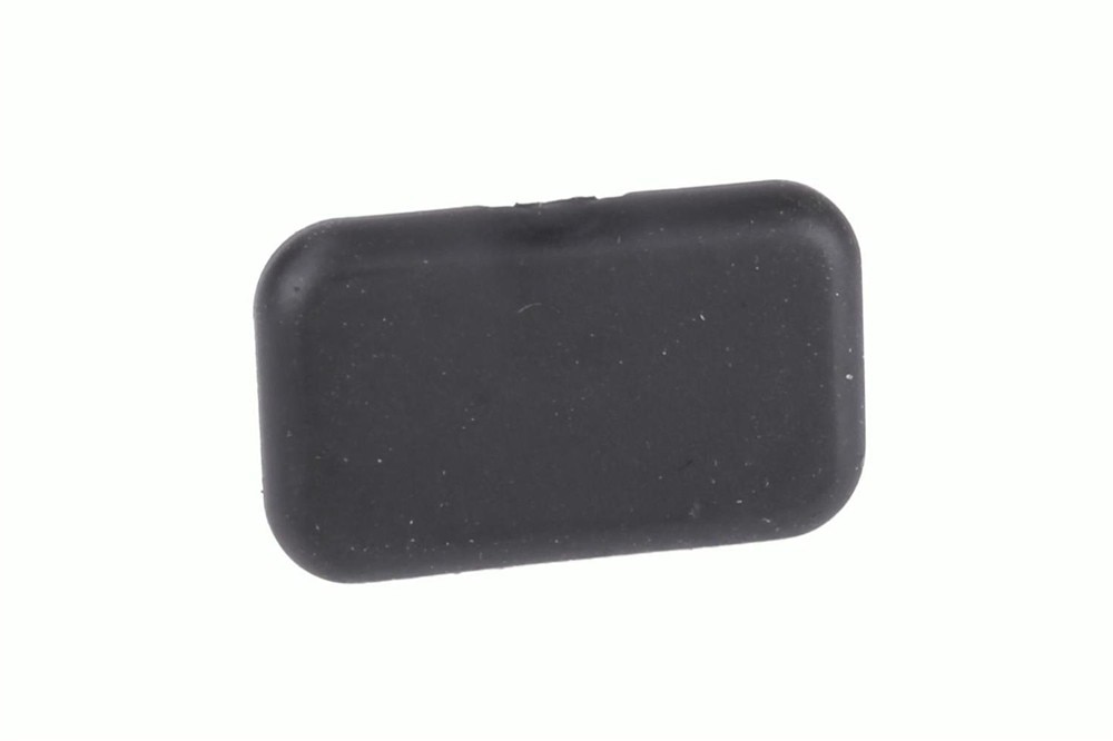 GM Genuine Parts Audio Player and USB Receptacle Opening Cover