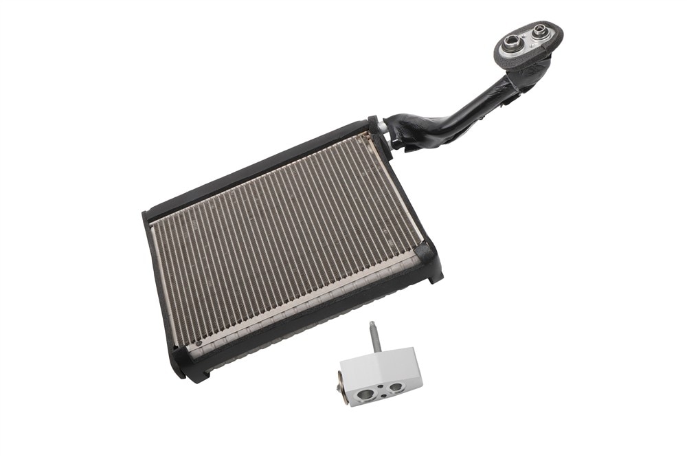 GM Genuine Parts Air Conditioning Evaporator Core Kit with Seals