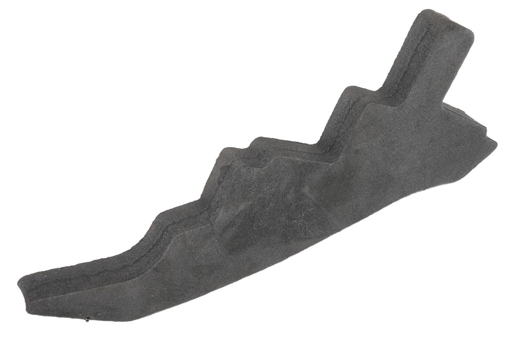 GM Genuine Parts Front Fender Center Lower Insulator