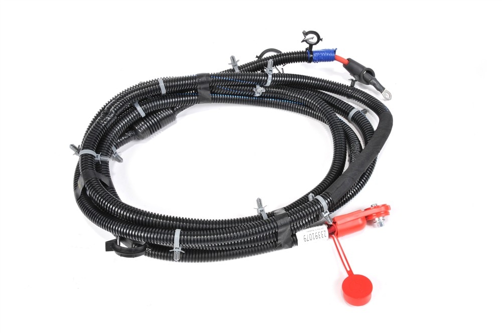 GM Genuine Parts Auxiliary Battery Positive Cable