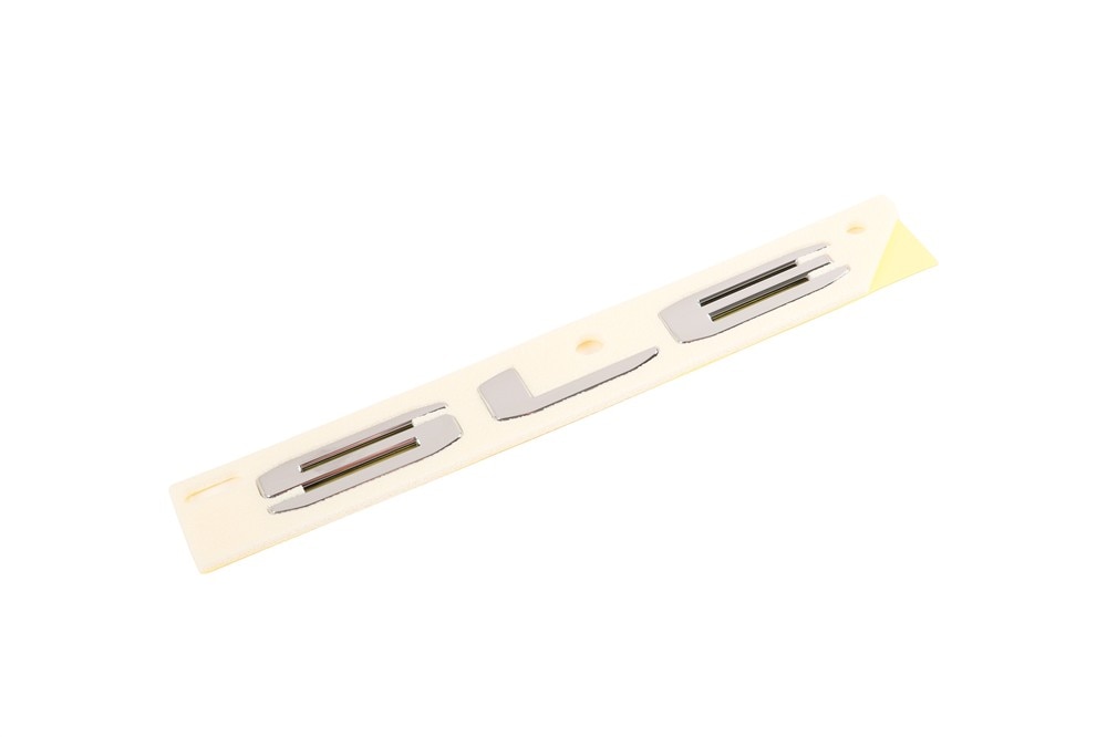 GM Genuine Parts Endgate Trim Level Name Plate