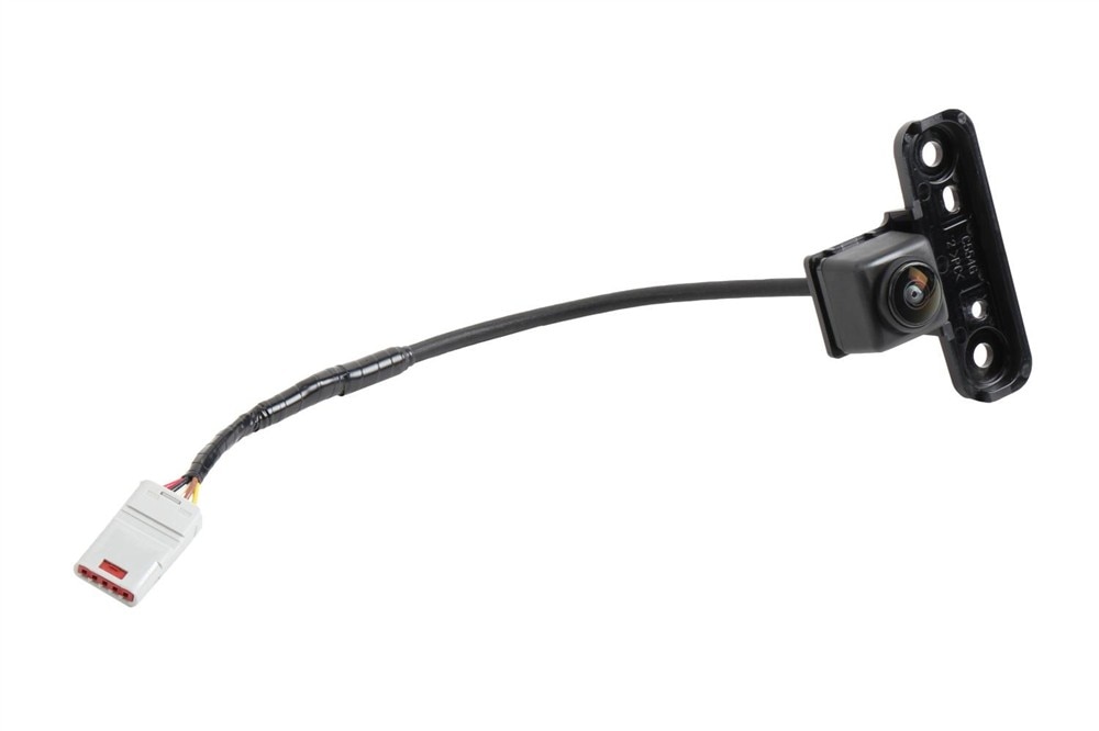 GM Genuine Parts Front Park Assist Camera (Programming Required)