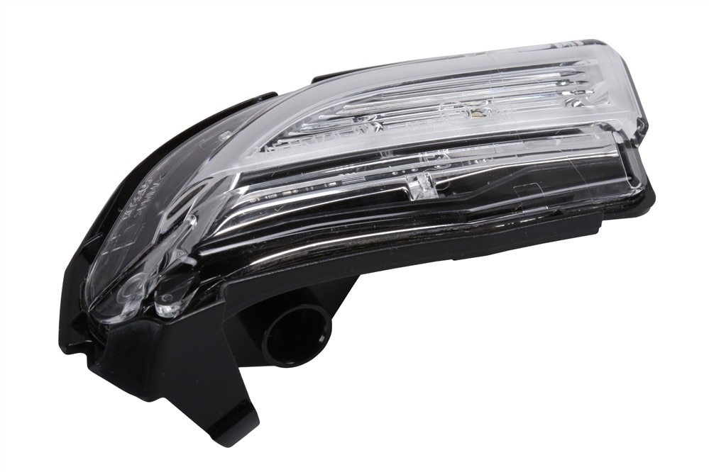GM Genuine Parts Driver Side Rear View Mirror Turn Signal Lamp