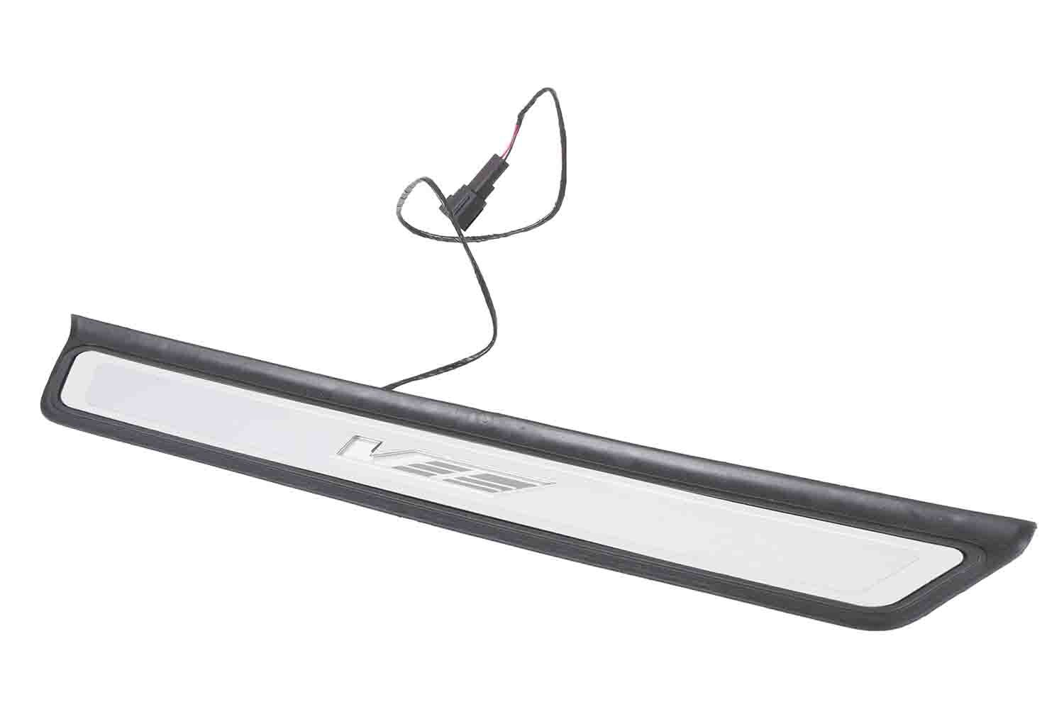 GM Genuine Parts Front Side Door Sill Trim Plate