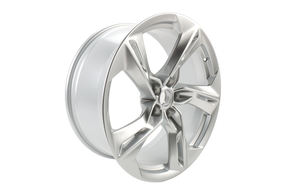 GM Genuine Parts 18x8.5in Aluminum Wheel