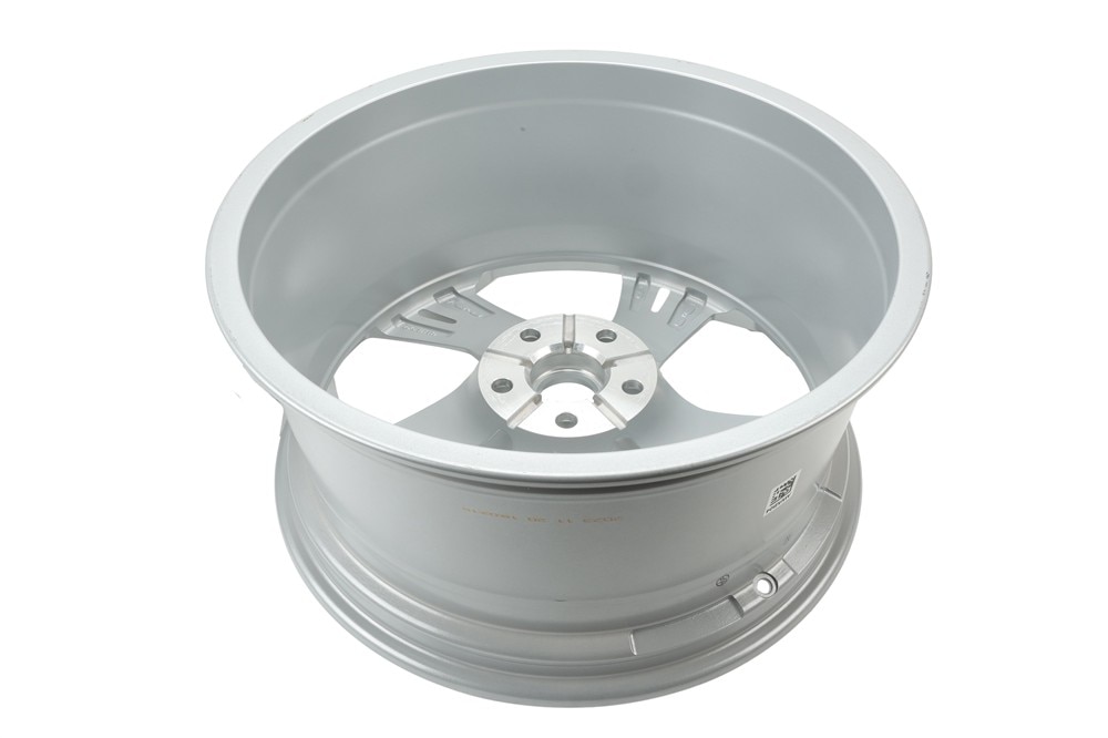 GM Genuine Parts 20x9.5in Aluminum Rear Wheel | 23415317 | GM Parts