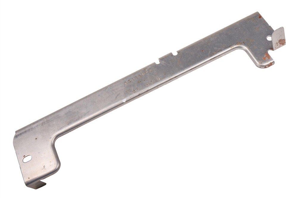 GM Genuine Parts Instrument Panel Airbag Lower Bracket