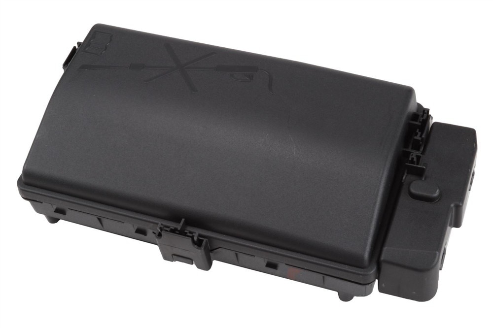 GM Genuine Parts Front Compartment Fuse Block