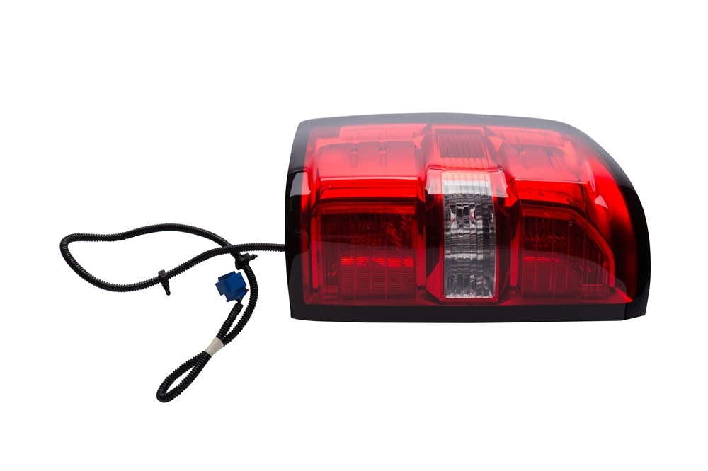 GM Genuine Parts Driver Side Tail Lamp