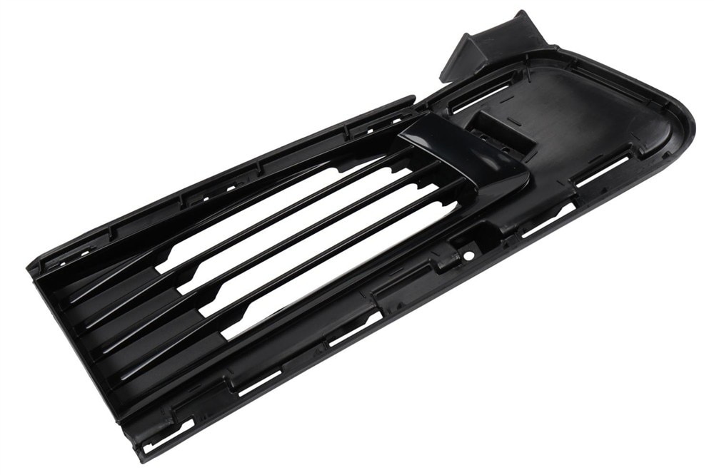 GM Genuine Parts Passenger Side Front Fog Lamp Opening Cover