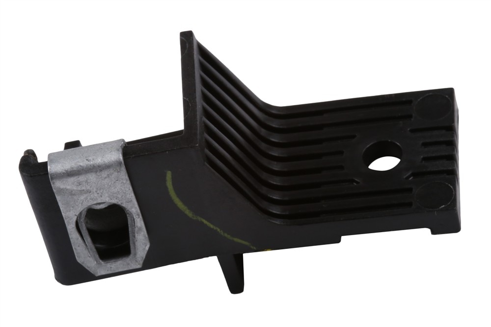 GM Genuine Parts Driver Side Radiator Air Lower Baffle Bracket