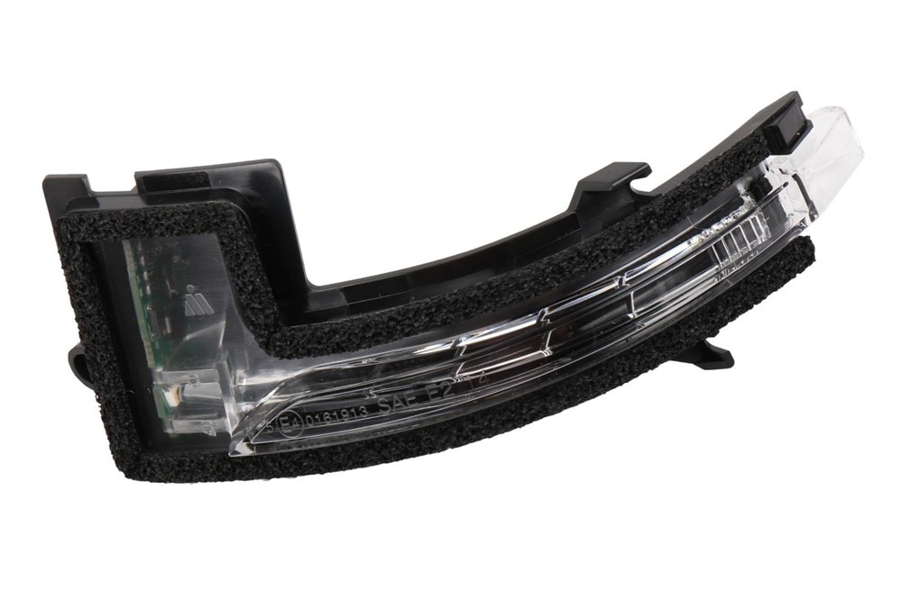 GM Genuine Parts Driver Side Door Mirror Turn Signal Lamp