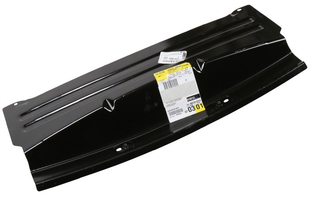 GM Genuine Parts Rear End Panel