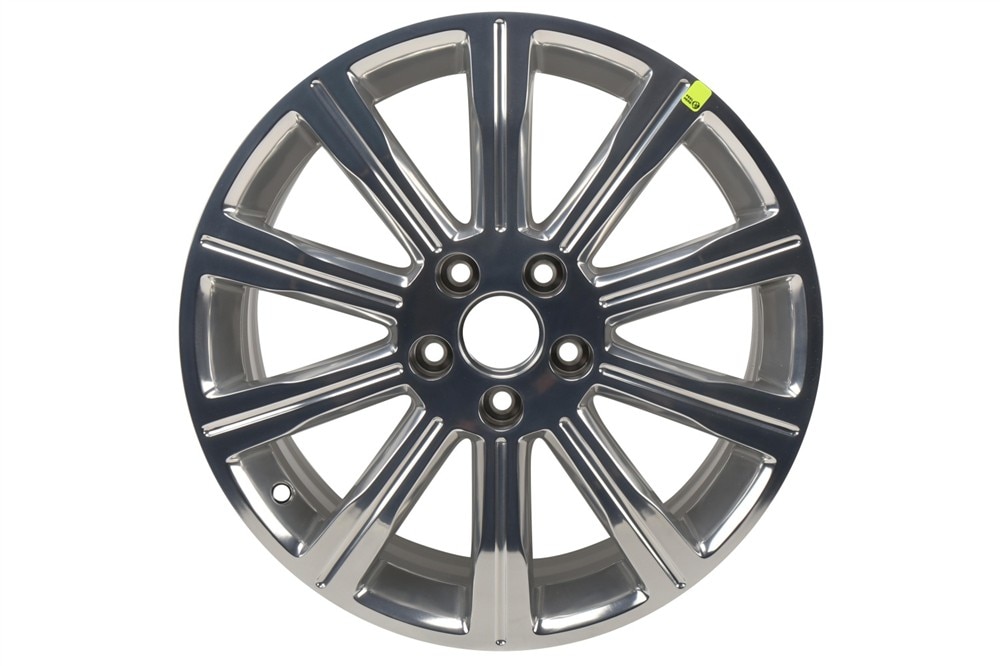 GM Genuine Parts 18x8-Inch Aluminum Wheel