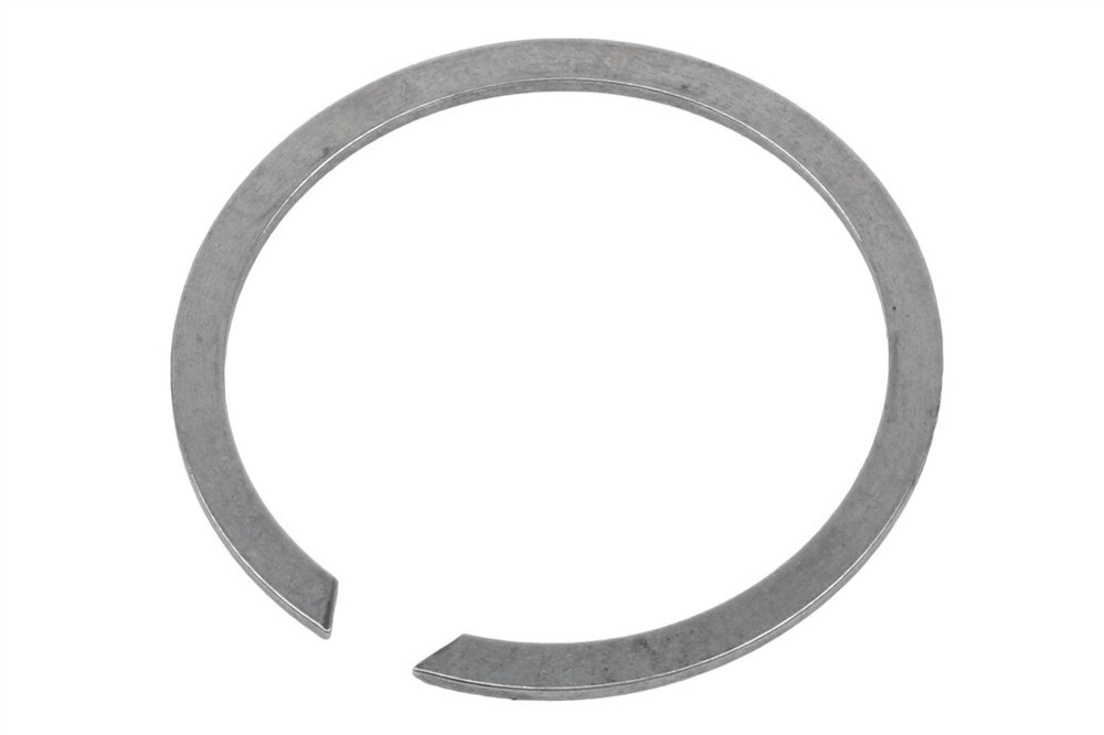 GM Genuine Parts Transfer Case Two/Four Wheel Drive Driven Sprocket Retaining Ring