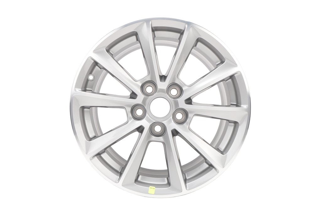 GM Genuine Parts 17x8.5-Inch Aluminum Wheel