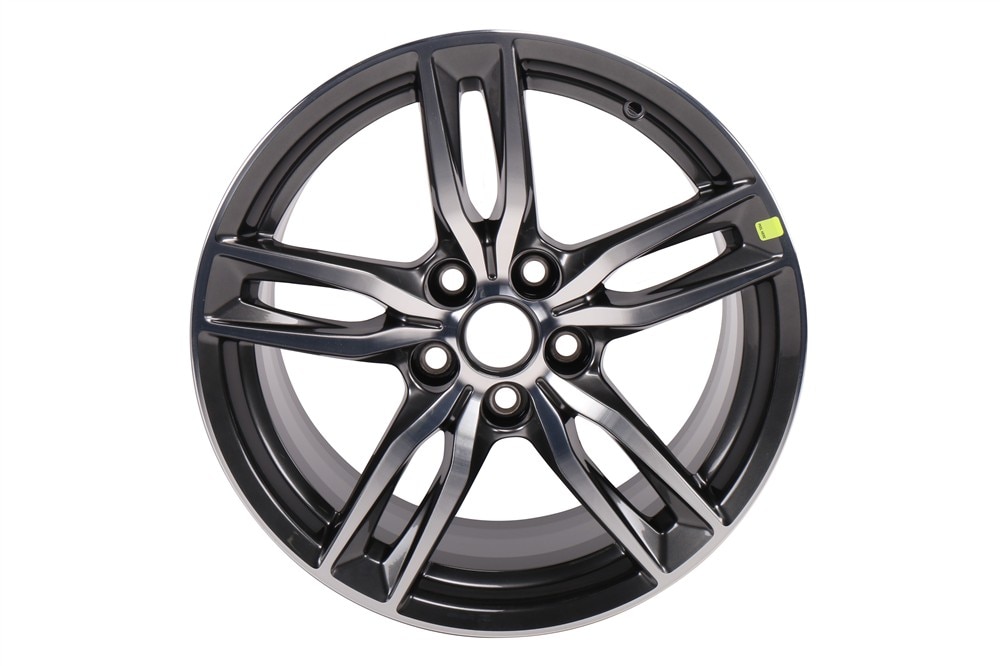 GM Genuine Parts 18x8.5-Inch Aluminum Wheel