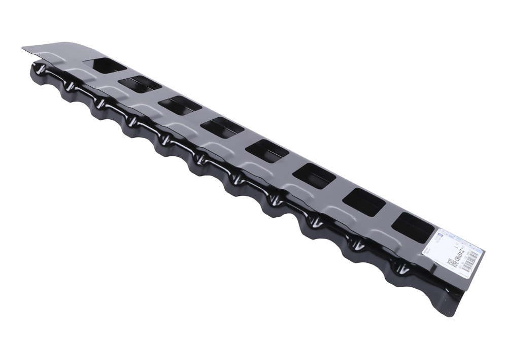 GM Genuine Parts Passenger Side Underbody Rear Side Rail Bracket