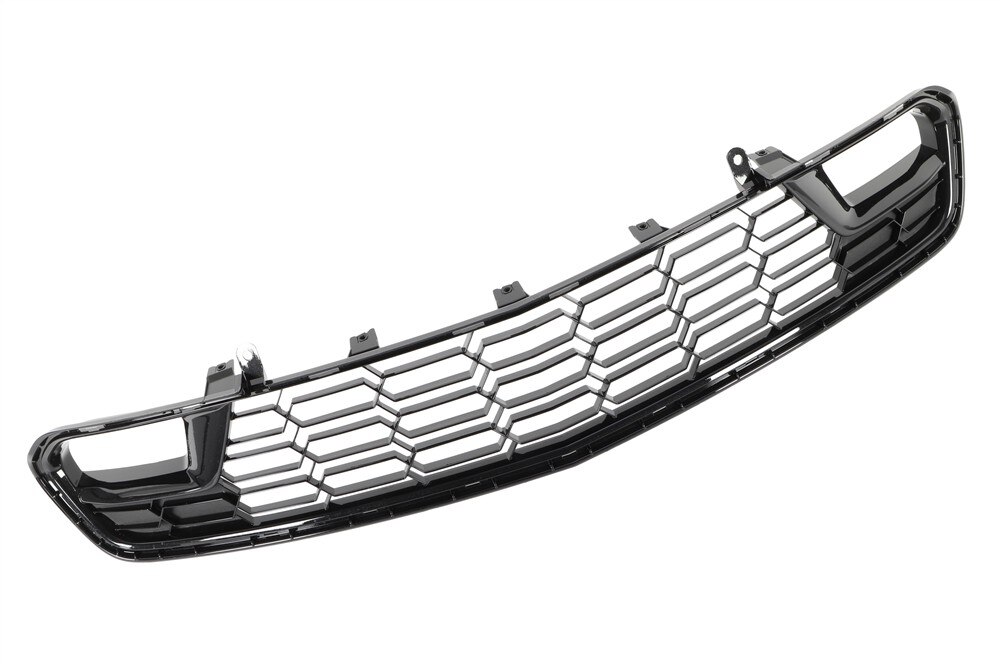 GM Genuine Parts Carbon Flash Metallic Front Grille