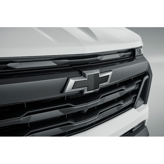 Bowtie Emblem in Black